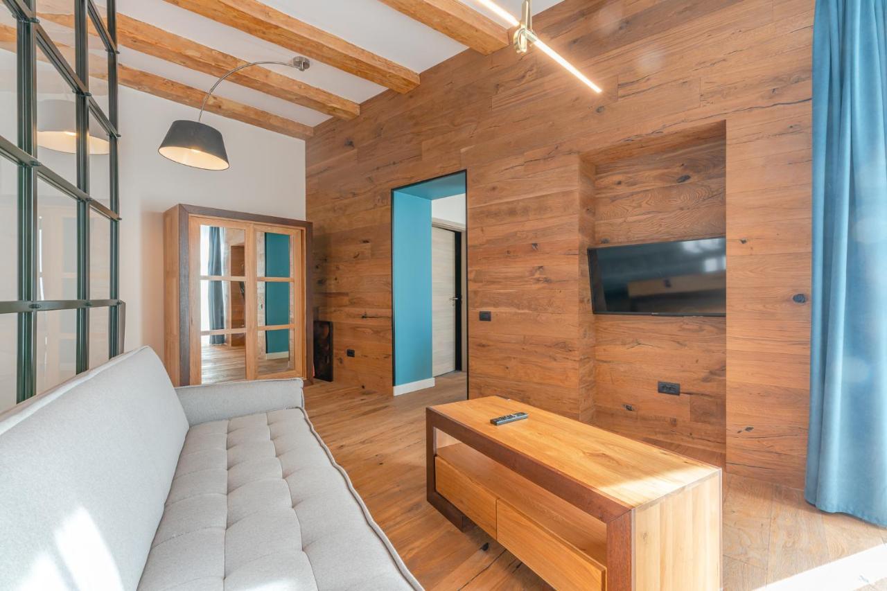 premium suites Postavarului Braşov Exterior foto