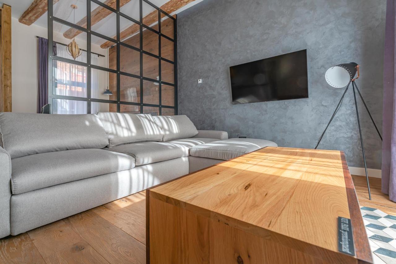 premium suites Postavarului Braşov Exterior foto