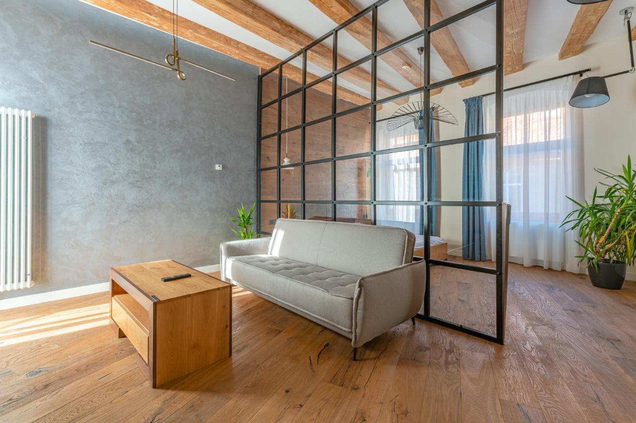 premium suites Postavarului Braşov Exterior foto