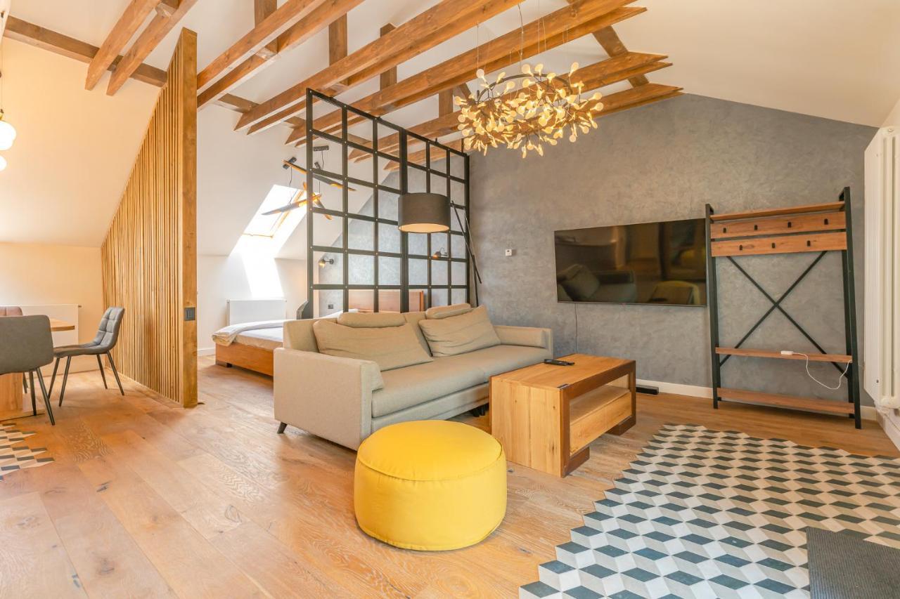 premium suites Postavarului Braşov Exterior foto