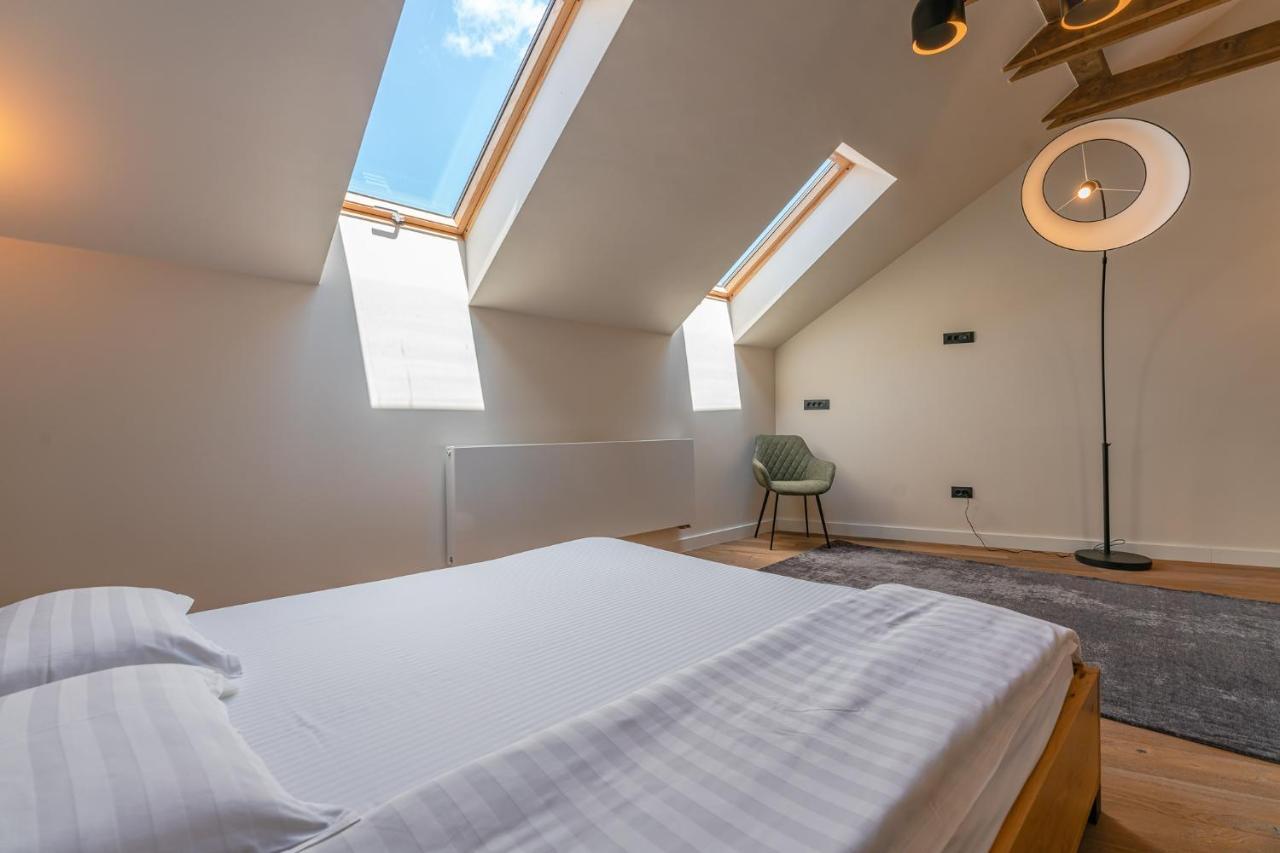 premium suites Postavarului Braşov Exterior foto