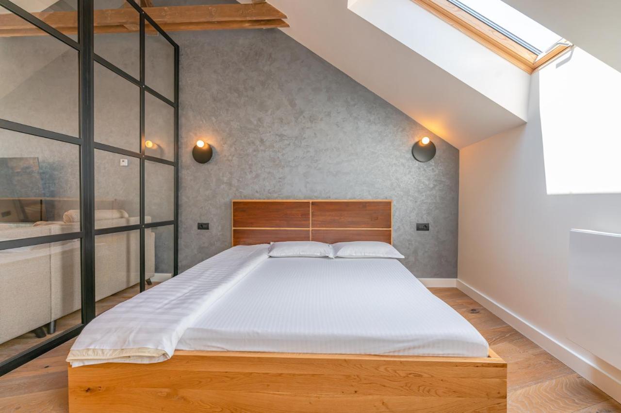 premium suites Postavarului Braşov Exterior foto